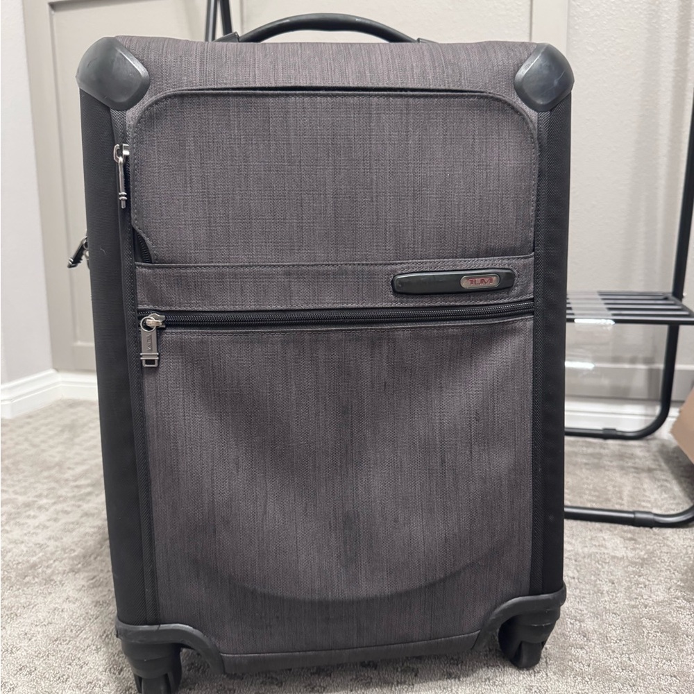 Tumi Gen 4.2 Short Trip Expandable 4 Wheel Packing Case Continental - Picture 6 of 12
